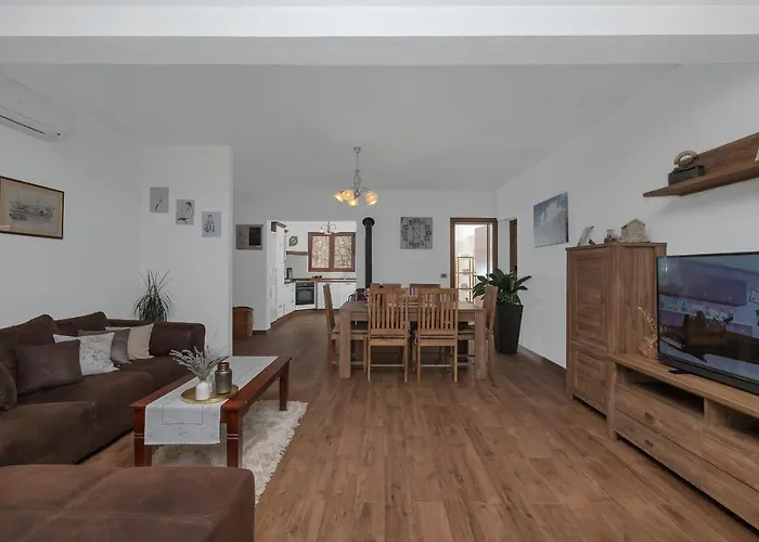 Tranquillo * Μακάρσκα