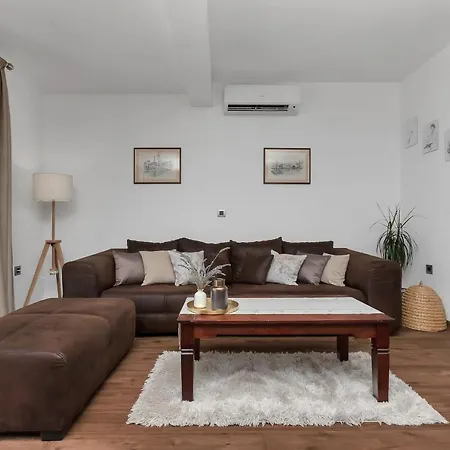 Tranquillo Hébergement de vacances Makarska